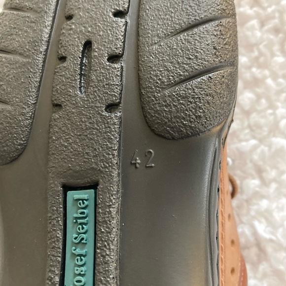 NWT Josef Seibel harmony Oxford two tone tan & brown leather shoes, size 42 - Picture 8 of 11